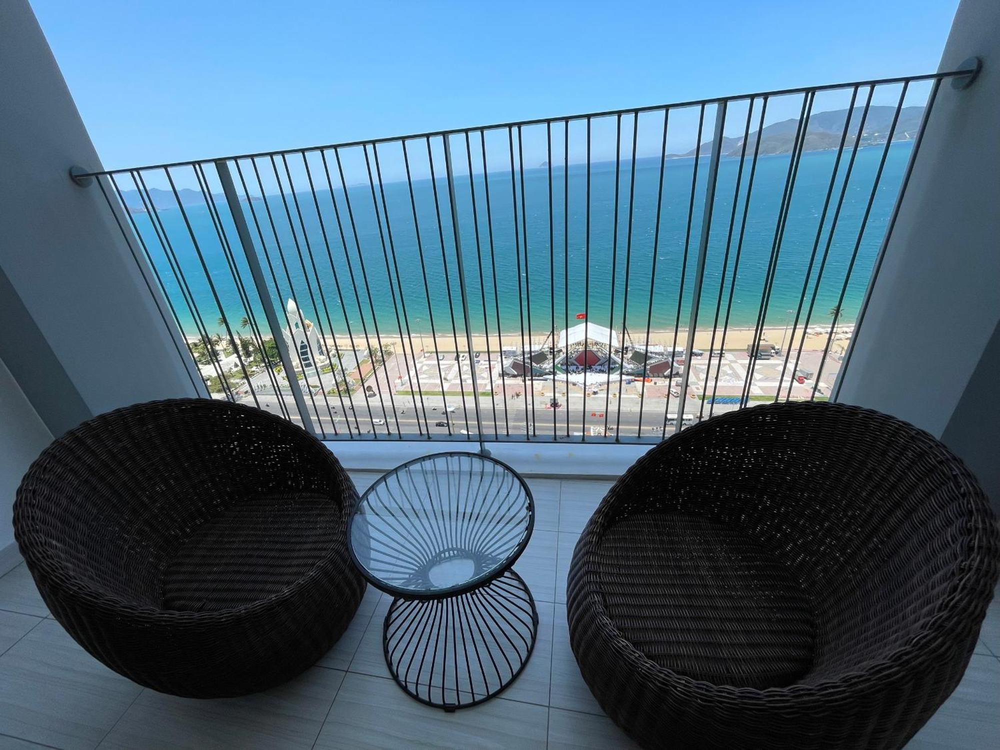 Panorama Apartment Sunset Nha Trang City Екстер'єр фото